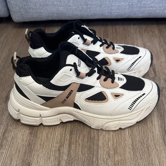 Steve Madden Black, White, and Tan Chunky Sneakers - Picture 3 of 9